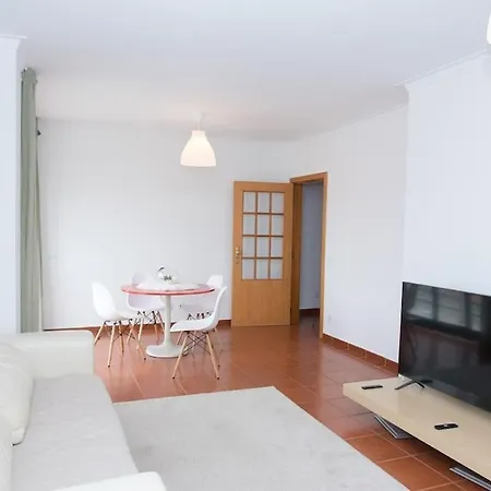 Paulo Guest By Rosado *