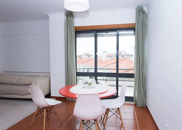 Paulo Guest By Rosado *